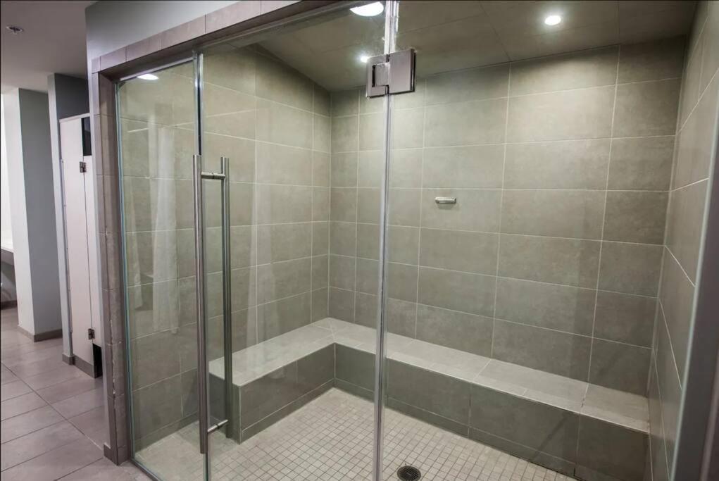 דירות קליבלנד 2Br Unit In The Heart Of Dt On Playhouse Square, With Pool And Gym Access-1106 מראה חיצוני תמונה