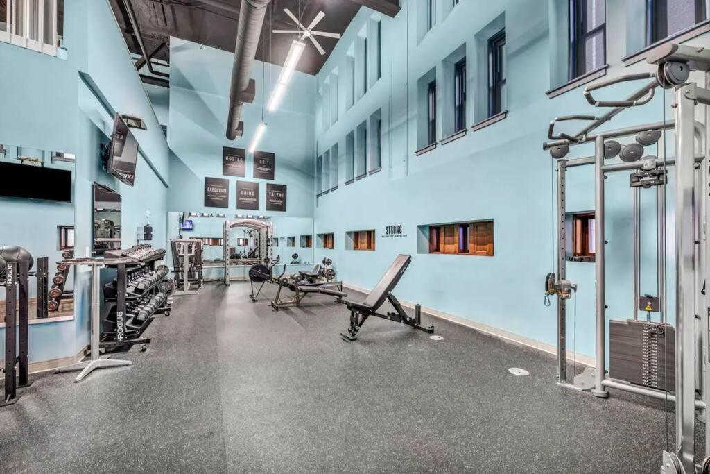 דירות קליבלנד 2Br Unit In The Heart Of Dt On Playhouse Square, With Pool And Gym Access-1106 מראה חיצוני תמונה